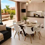 Penthouse - Jacuzzi - Terrace - Parking - 2 Pools Apartment