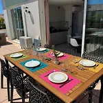 Apartment Penthouse - Jacuzzi - Terrace - Parking - 2 Pools