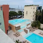 Penthouse - Jacuzzi - Terrace - Parking - 2 Pools Апартаменти *