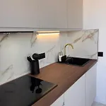 Penthouse - Jacuzzi - Terrace - Parking - 2 Pools Апартаменти *