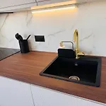 Апартаменти Penthouse - Jacuzzi - Terrace - Parking - 2 Pools *