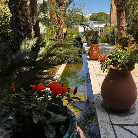 公寓 Penthouse - Jacuzzi - Terrace - Parking - 2 Pools