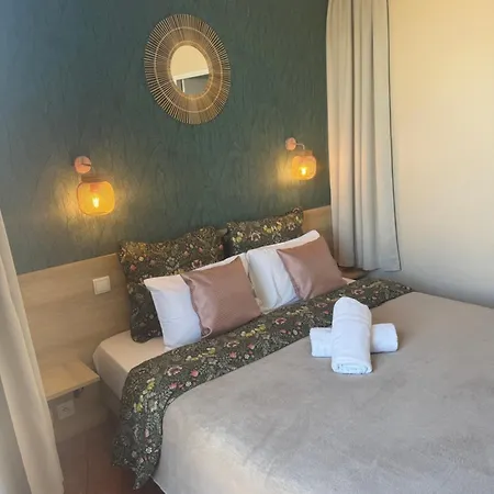 Daire Penthouse - Jacuzzi - Terrace - Parking - 2 Pools *