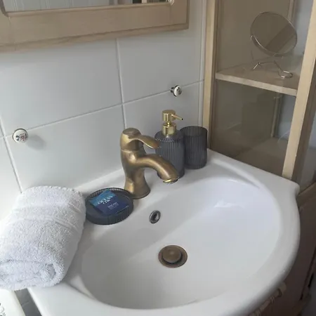 Penthouse - Jacuzzi - Terrace - Parking - 2 Pools * アンティーブ