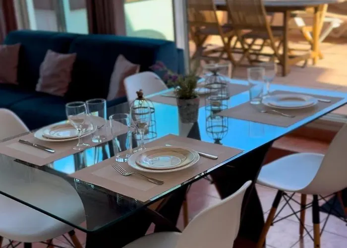 Penthouse - Jacuzzi - Terrace - Parking - 2 Pools Antibes